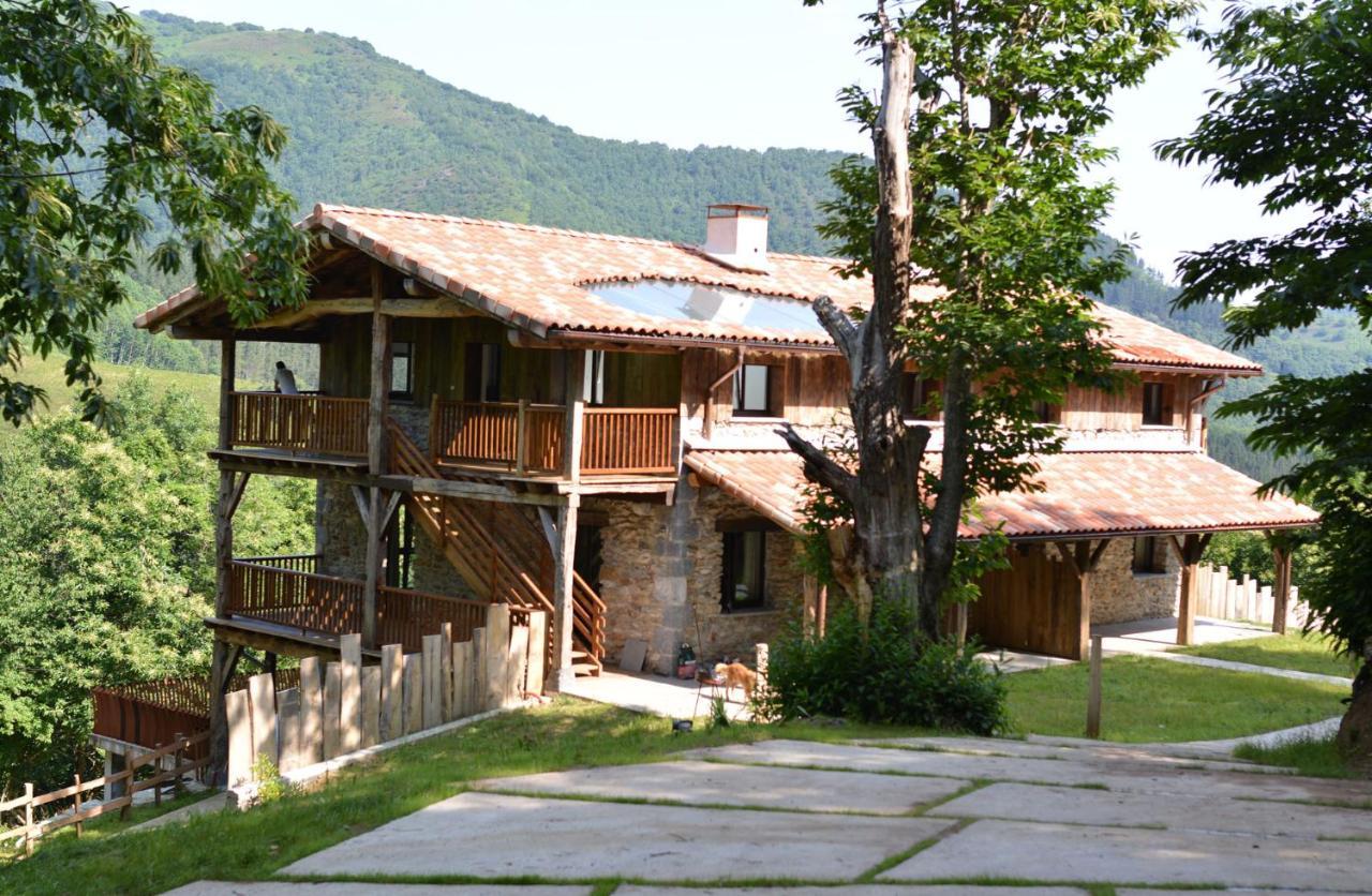 Arantza Apartamentuak Exterior foto